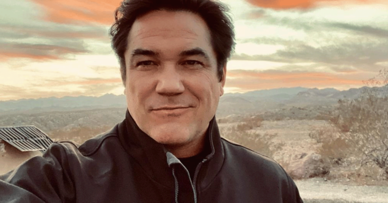 Hollywood Actor Who Played America’s Greatest Hero Now Fighting Real Criminals at the Border
