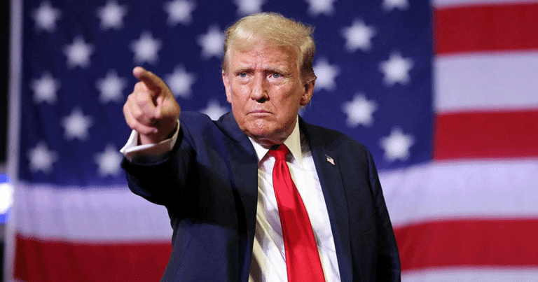 House Democrat Files Seven Articles of Impeachment Against Trump, Citing Deported Criminal