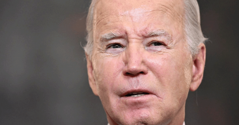 New Report Reveals Biden’s Detailed Note Cards, as Democrats Covered Up Decline