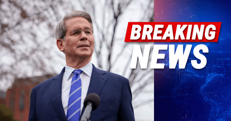 Treasury Secretary Bessent Slams Larry Summers for Using Texas Flood Deaths to Attack Trump Policy