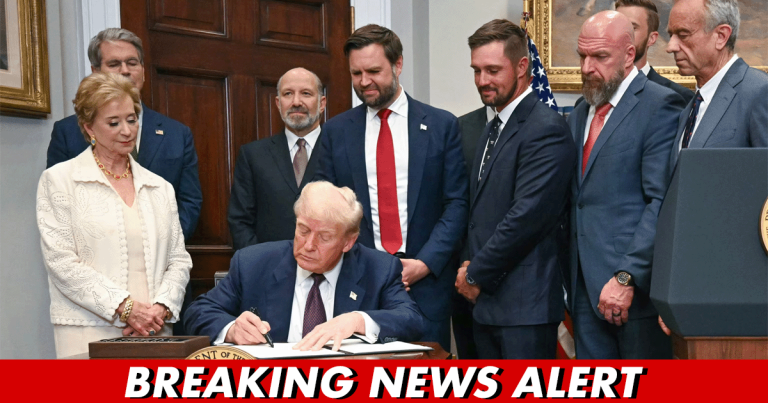 Trump Signs Order Bringing Back Fitness Challenge to American Schools